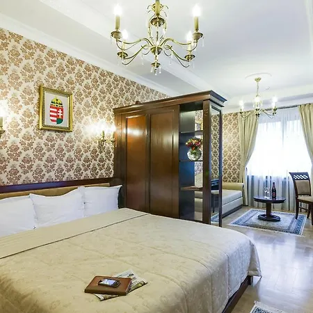 Stanislavskyi Hotel *