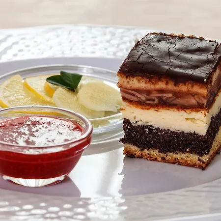 Hotel Stanislavskyi Lemberg