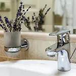 Stanislavskyi * Львів