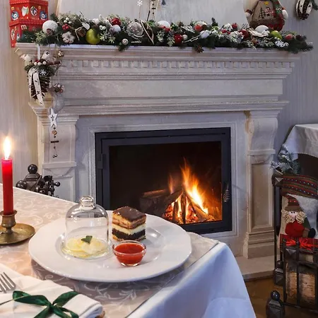 ホテル Stanislavskyi *